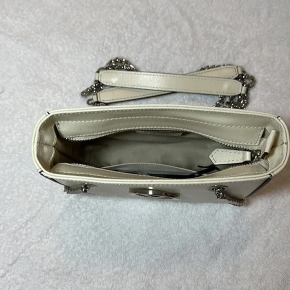 VALENTINO BY Mario Valentino